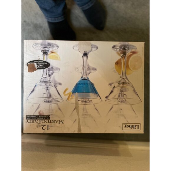 Libbey Martini Party 4-Piece Set - Picture 3 of 10